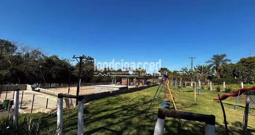 Chácara no condomínio itaúna com 2.500m², casa em acabamento, área gourmet com deck e lazer complet