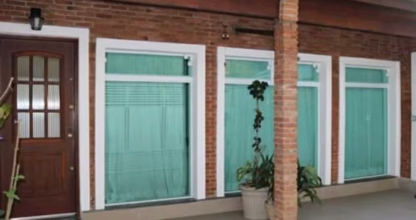 Casa com 2 quartos à venda no Parque Continental