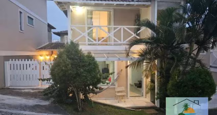Duplex em Condomínio na entrada de Búzios-RJ