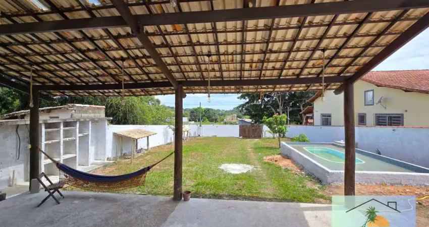 Casa c/ Piscina estilo rústico na Vilatur em Saquarema-RJ