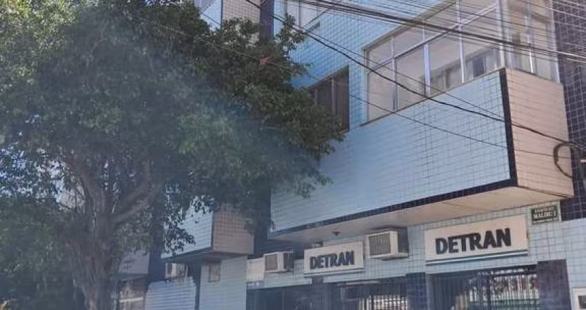Apartamento no Bairro Paque Central-Cabo Frio