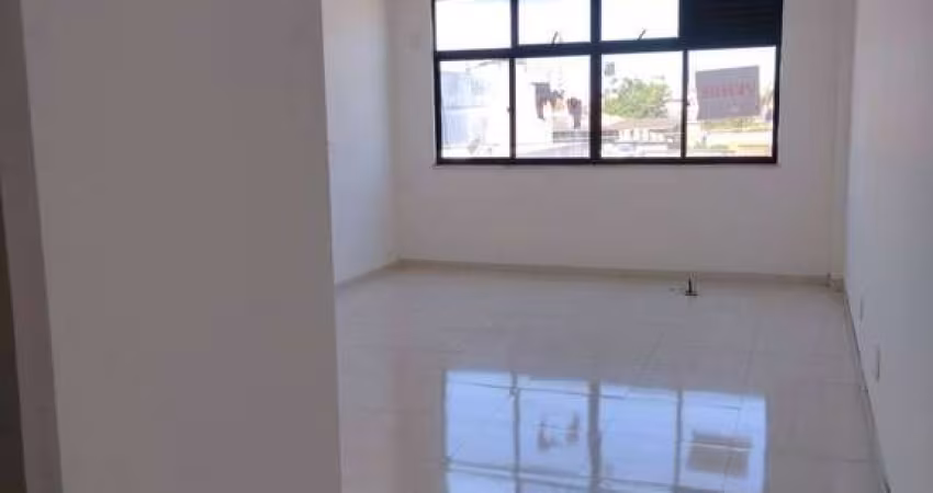 Venda ou Locação: Sala Comercial em São Cristóvão - Cabo Frio-RJ