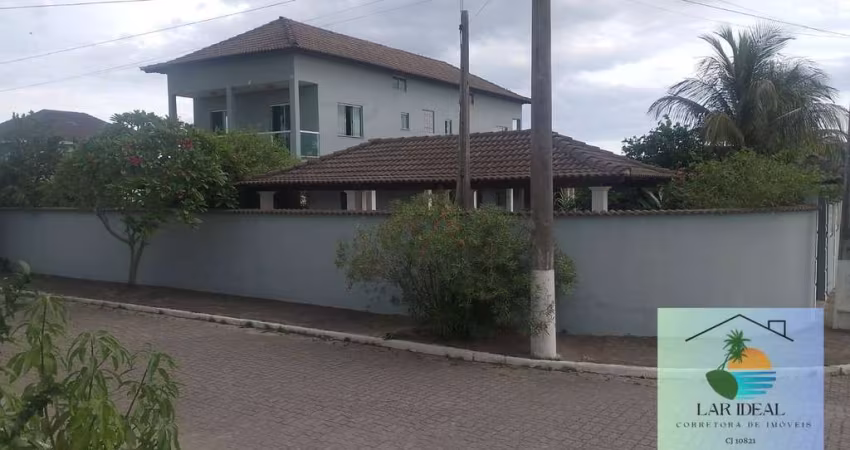 Casa com 5 Quartos em Condomínio fechado - Araruama - RJ