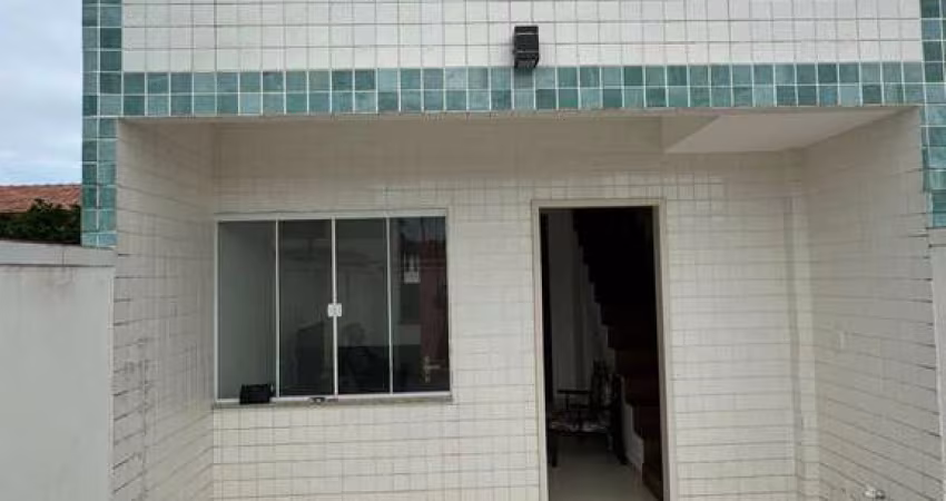Oportunidade: Duplex com 2 Suítes em Figueira - Arraial do Cabo-RJ