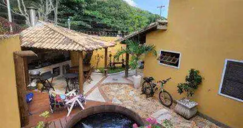 Casa em frente a praia rasa - búzios c/ ofurô e área gourmet privativa