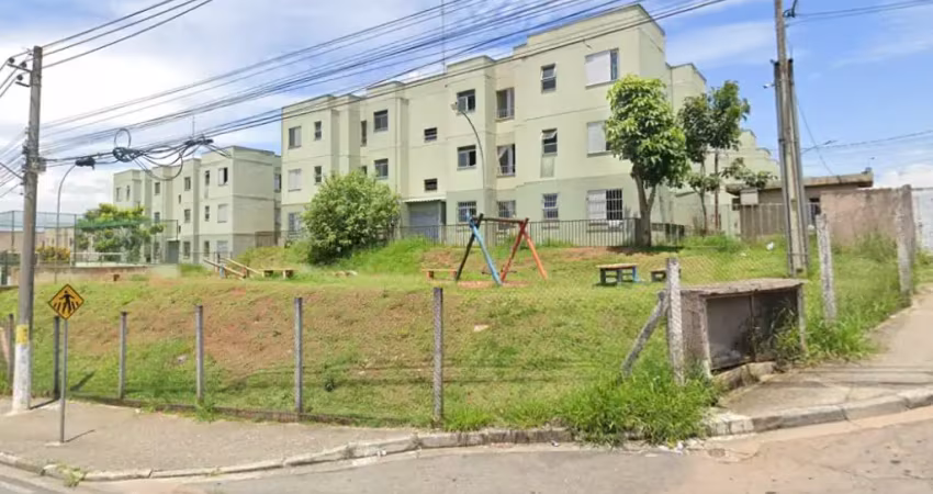 Apartamento Condomínio Lebani II