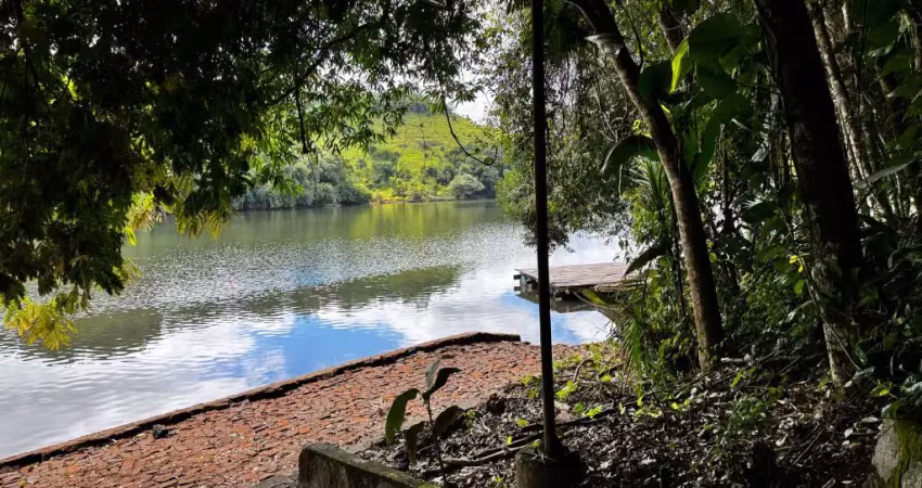 Chácara no lago em três barras do pr/ aceita terreno em cascavel