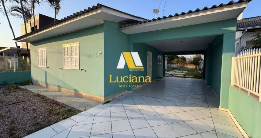 Excelente oportunidade de moradia, casa com edícula em araranguá/sc