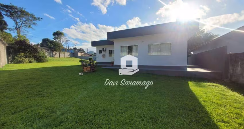 Casa com 3 dormitórios sendo 1 suíte, em Condomínio, à venda, por R$ 590.000 em Várzea das Moças