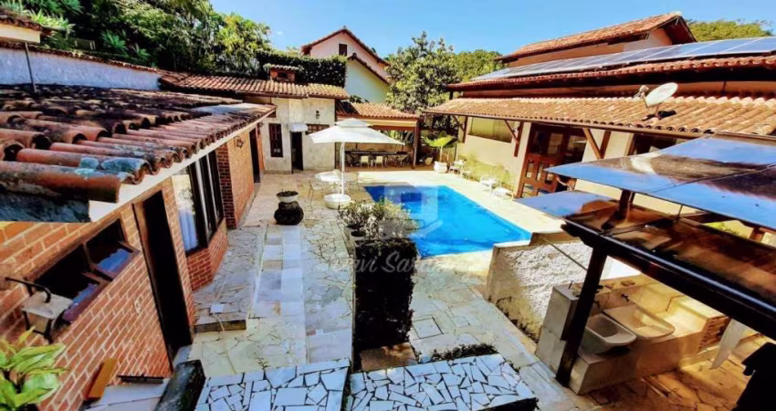 Casa em condomínio em Itaipu!