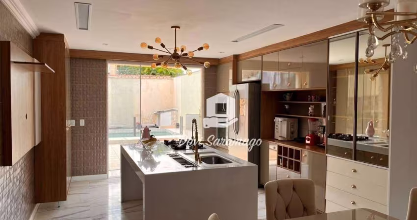 Casa com 4 dormitórios à venda, 490 m² por R$ 1.260.000,00 - Itaipu - Niterói/RJ
