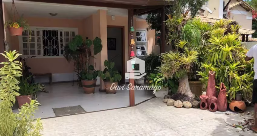 Casa com 3 à Venda, Piratininga - Niterói/RJ