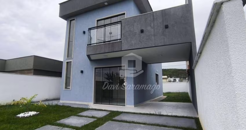 Casa à Venda 3 quartos - Condomínio em Maricá