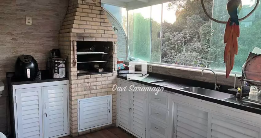 Cobertura À Venda De 2 Quartos  Em Pendotiba.