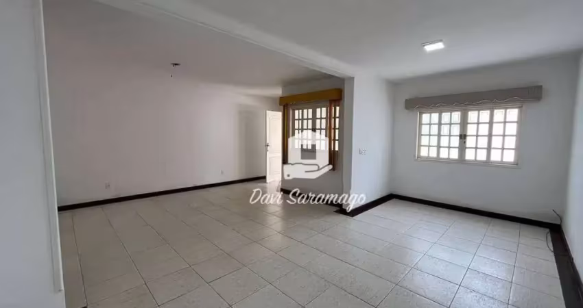 Casa com 3 dormitórios à venda, 120 m² por R$ 600.000,00 - Itaipu - Niterói/RJ