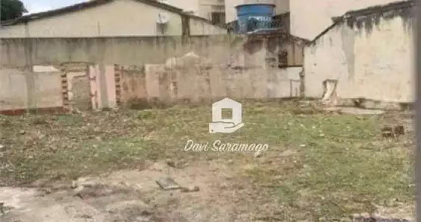 Terreno à venda na Rua Newton Prado, Santa Rosa, Niterói
