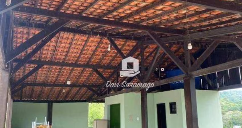 Casa com 3 Quartos à venda, 360 m²  - Rio do Ouro - São Gonçalo/RJ