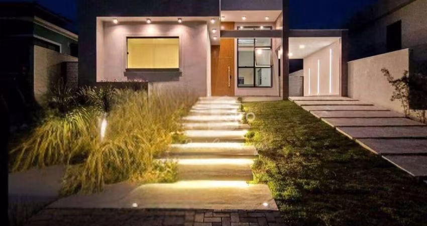 Casa com 3 quartos à venda, 140 m² por R$ 900.000