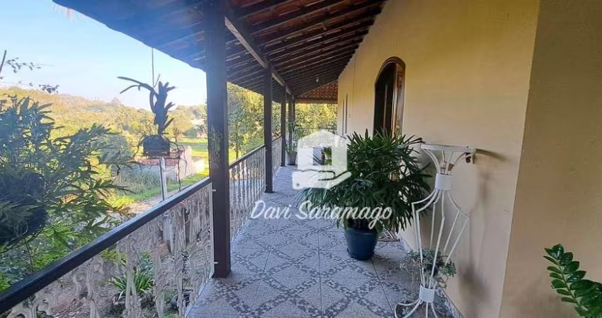 Casa À venda - 3 quartos em Maricá - Caxito