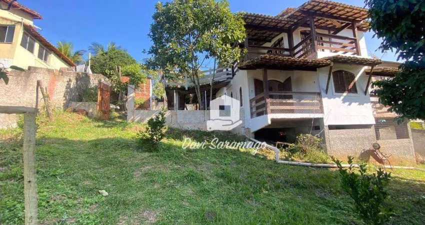 Casa à Venda, 4 quartos, 1.600m² de terreno - Maricá