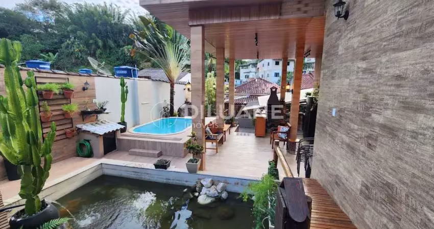 Casa com 3 quartos à venda na Rua Zilmar Pinald, Bela Vista, Rio Bonito