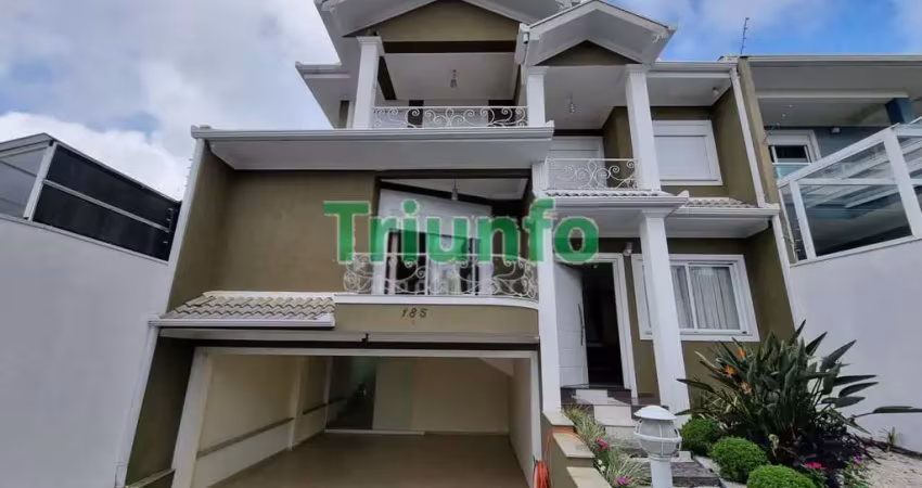 Sobrado com 4 quartos  à venda, 298.00 m2 por R$1790000.00  - Sao Braz - Curitiba/PR