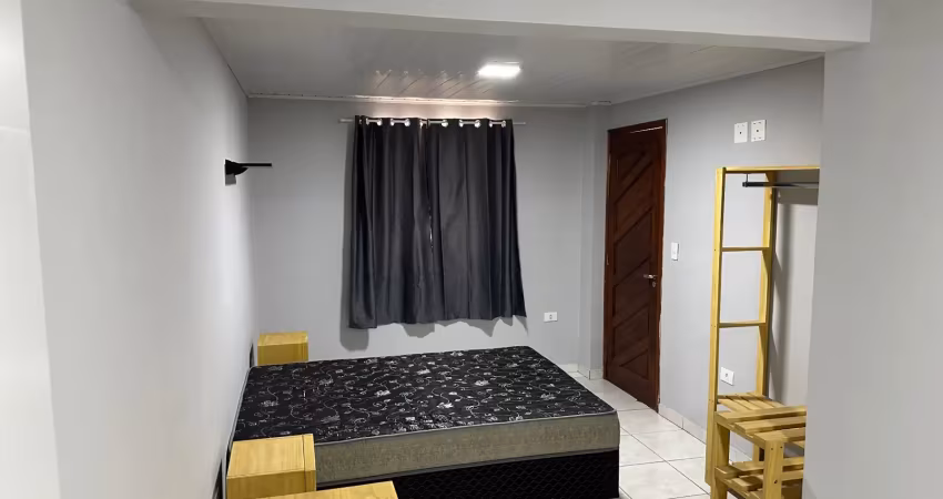 Kitnet / Stúdio para alugar na Rua João Rodrigues Pinheiro, 728, Capão Raso, Curitiba