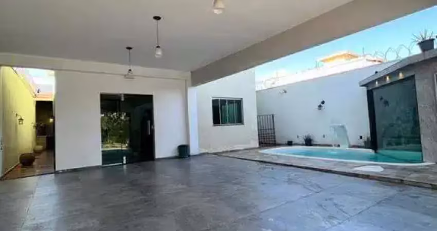 Casa para venda, no bairro monte verde, localizado na cidade de betim, mg.