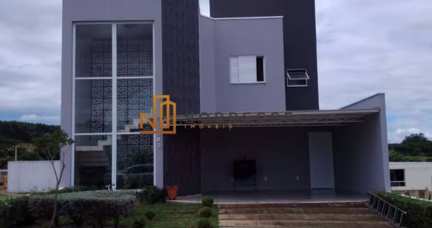 Sobrado com acabamento impecável à venda no condomínio JARDIM RESIDENCIAL VIENA em Indaiatuba/SP.