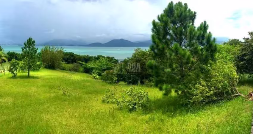 Terreno à venda no Ribeirão da Ilha, Florianópolis 