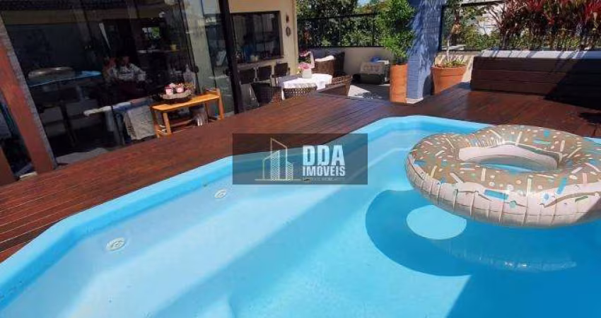 Cobertura plana com ótima localização em Jurerê.