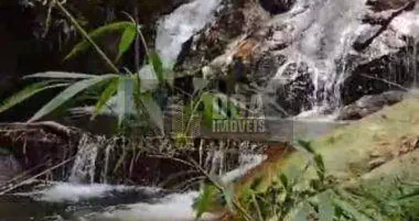 Lindo sítio em angelina, 24 hectares, cachoeira, a 2km da praça