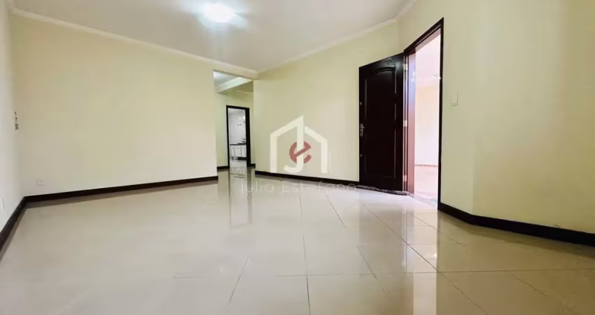 Casa com 4 quartos à venda na Rua Antônio Marcondes Vieira, Jardim Ana Emilia, Taubaté