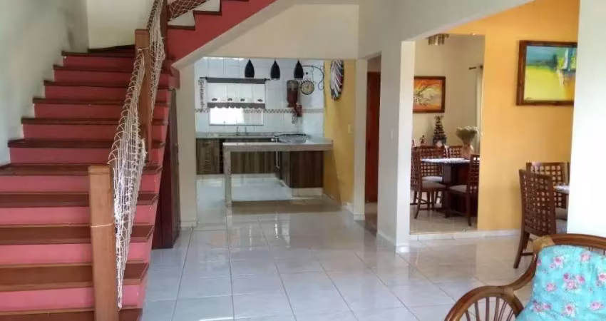 Casa em condomínio fechado com 4 quartos à venda na Avenida Arnaldo Felipe Sbruzzi, Jardim Oasis, Taubaté