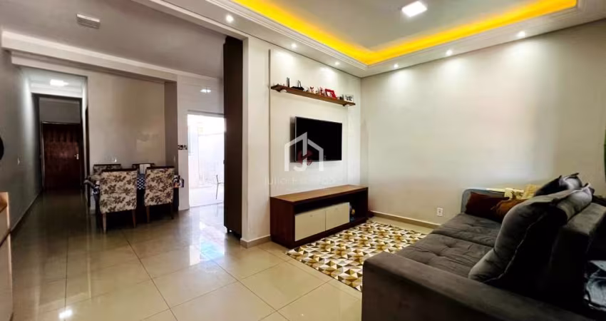 Casa em condomínio fechado com 2 quartos à venda na Rua João Alves de Brito, Vila dos Comerciários 2, Taubaté
