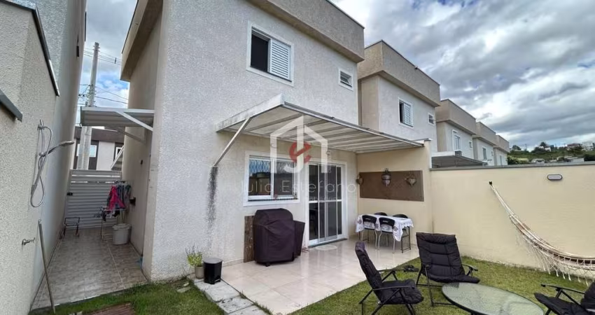 Casa em condomínio fechado com 3 quartos para alugar na Avenida Virgilio Cardoso Pinna, Piracangaguá, Taubaté