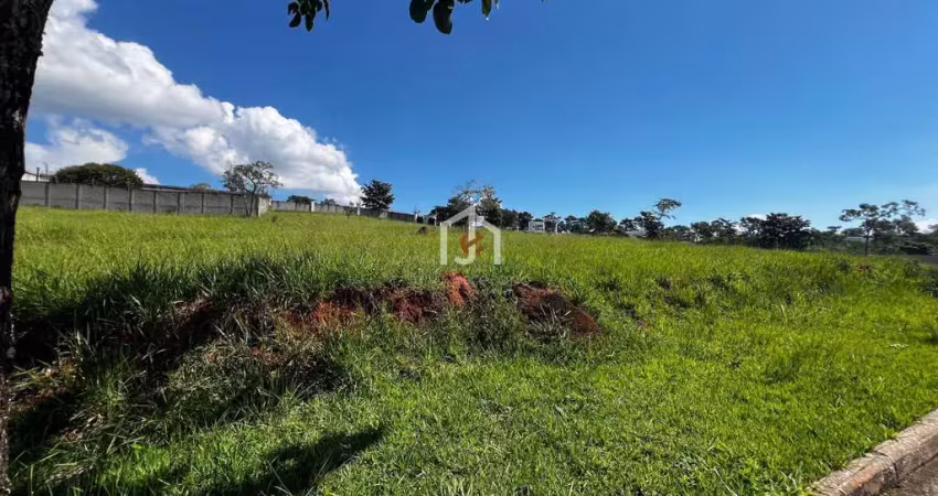 Terreno em condomínio fechado à venda na Rua Lázaro de Paula Santos, Chácaras Cataguá, Taubaté