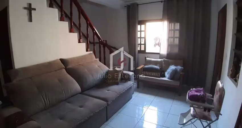 Casa com 3 quartos à venda na Rua Tenente Mauro Francisco dos Santos, Jardim Sandra Maria, Taubaté