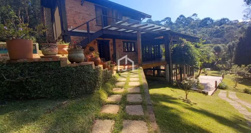 Casa em condomínio fechado com 3 quartos à venda no Parque Morro Pedra do Fogo, Campos do Jordão 