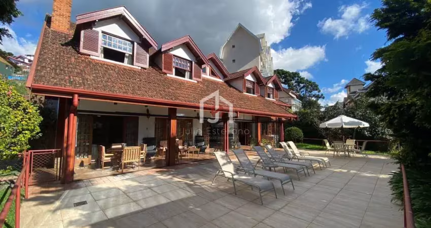 Casa com 6 quartos à venda na Vila Iara, Campos do Jordão 