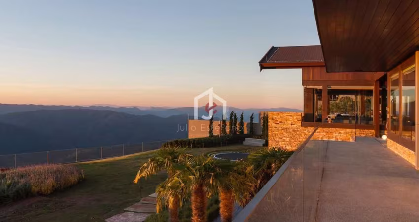 Casa em condomínio fechado com 4 quartos à venda no Parque Morro Pedra do Fogo, Campos do Jordão 