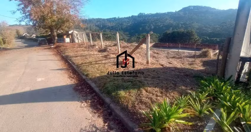 Terreno à venda na Vila Nova Suiça, Campos do Jordão 