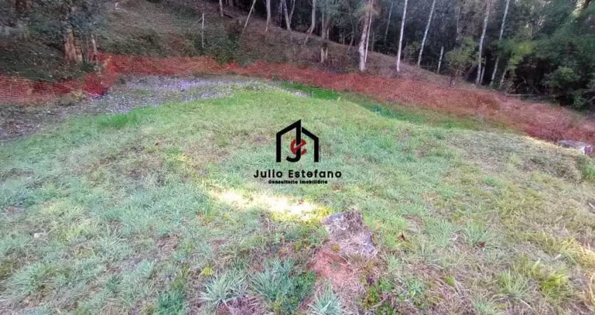 Terreno à venda no Alto do Capivari, Campos do Jordão 
