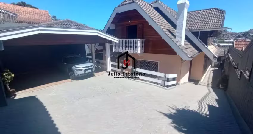 Casa com 4 quartos à venda na Vila Telma, Campos do Jordão 