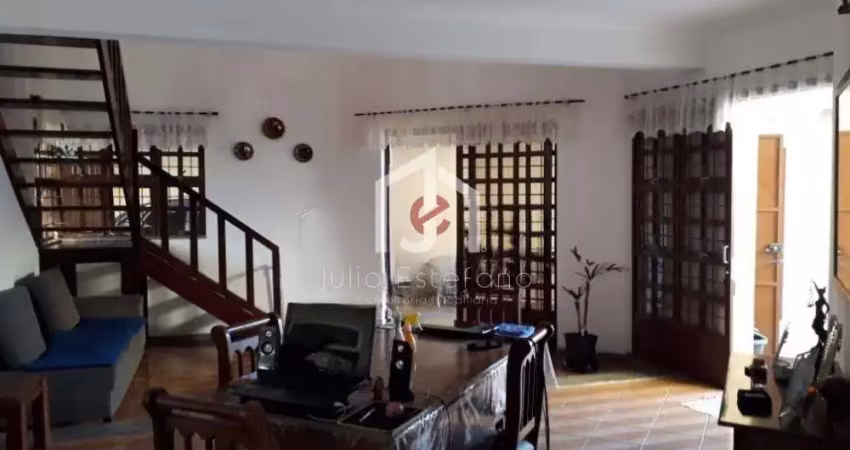 Casa com 4 quartos à venda na Rua José Tineo Viva, Residencial Comercial Vila Verde, Pindamonhangaba
