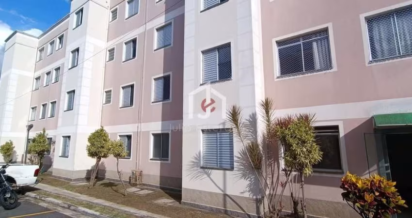Apartamento com 2 quartos para alugar na Avenida José Maria Guimarães Alves, Bela Vista, Pindamonhangaba
