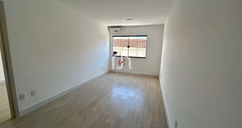 Sala comercial para alugar na Rua Coronel José Francisco, Centro, Pindamonhangaba
