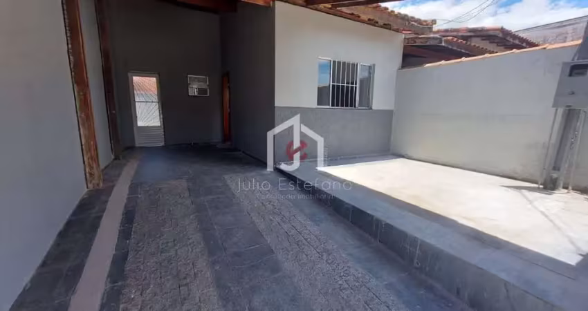 Casa com 2 quartos à venda na Rua Therezinha Morgado Ferreira, Residencial Comercial Vila Verde, Pindamonhangaba