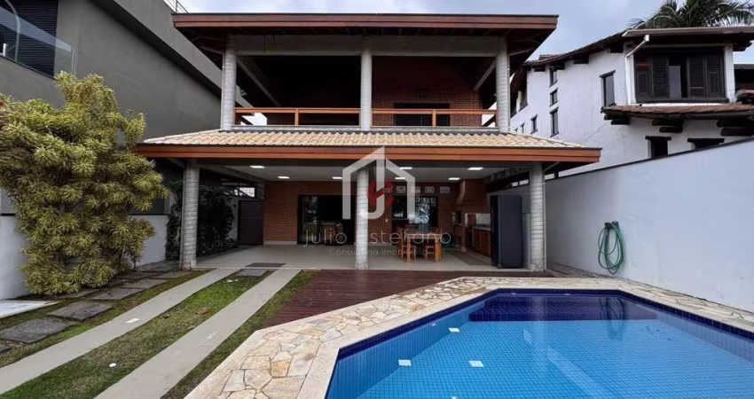 Casa em condomínio fechado com 4 quartos à venda na Praia da Lagoinha, Ubatuba 