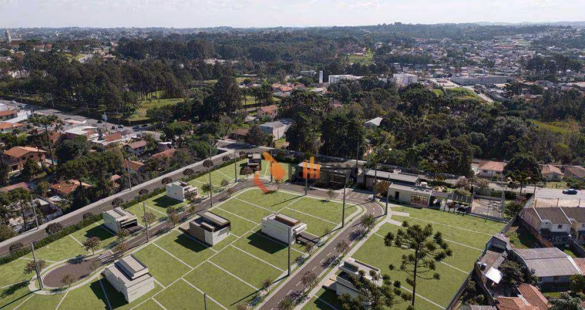 Terreno de 182,64 m² à venda em Condomínio no bairro Santa Cândida.
